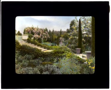 James Kennedy Moffitt house, 86 Sea View Avenue, Piedmont, California. Steps from water terrace LCCN2007684886