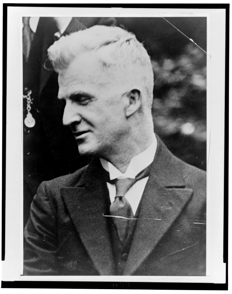 James Scullin, head-and-shoulders portrait, facing left LCCN2002716660