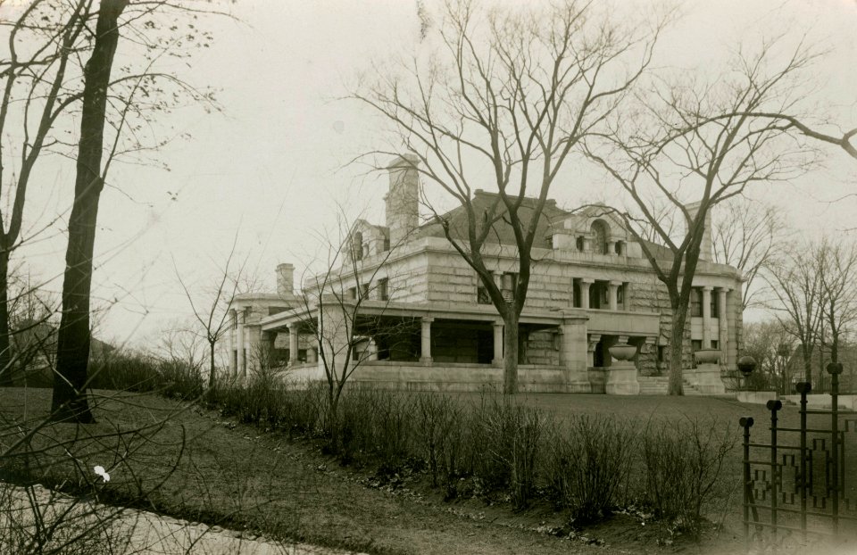 James A. Patten residence, Evanston, Illinois, early 20th century (NBY 804)