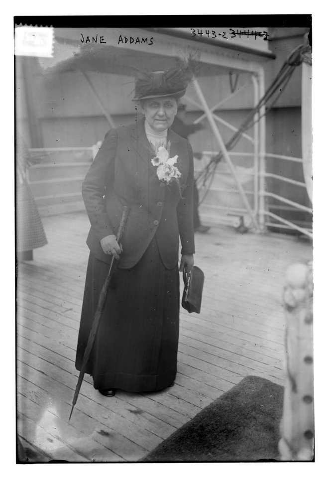 Jane Addams LCCN2014698777
