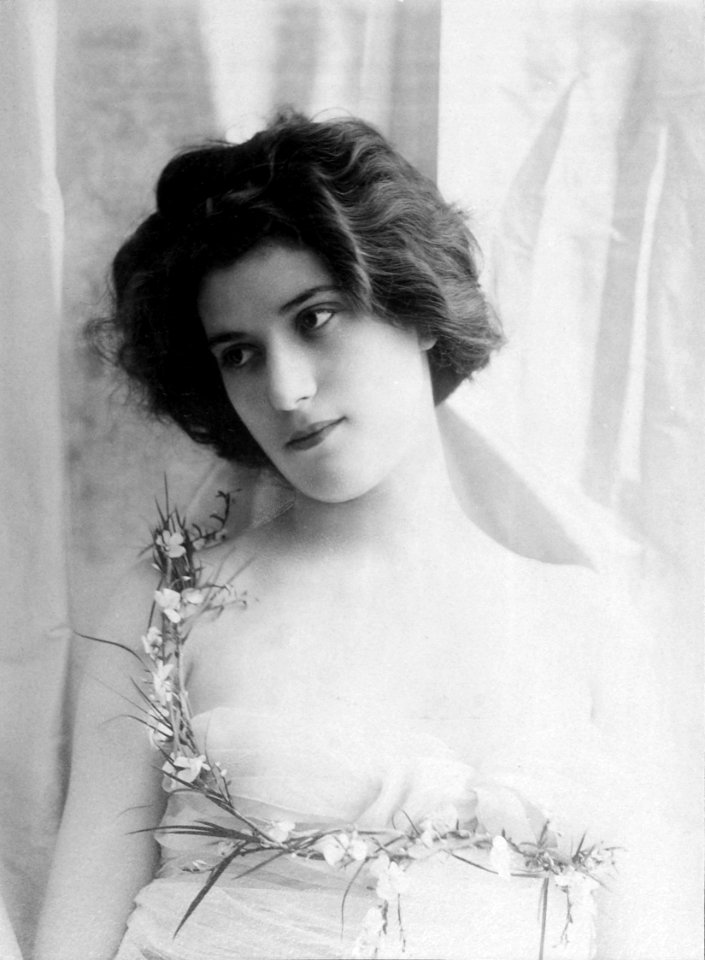 Jane Dirys, by Jean Reutlinger, 1