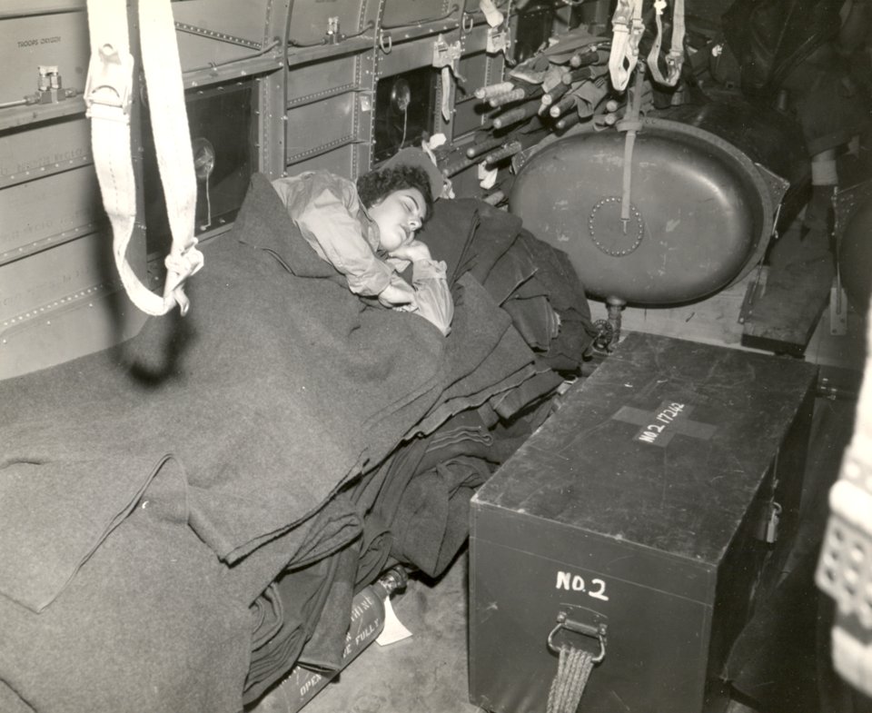 Jane Kendeigh USN Flight Nurse 1945 d