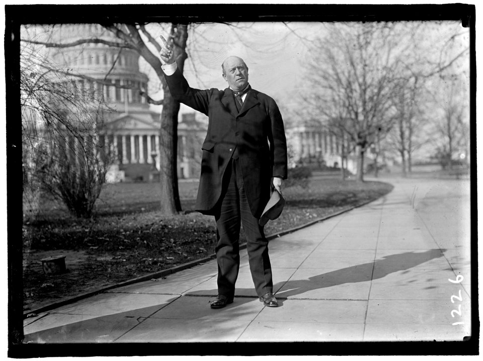 JAMES, OLLIE M. REP. FROM KENTUCKY, 1903-1913; SENATOR, 1913-1918 LCCN2016863747