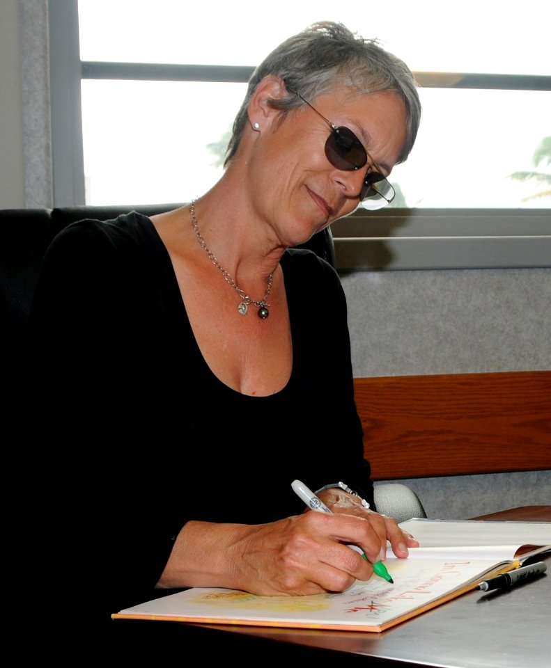 Jamie Lee Curtis in 2010