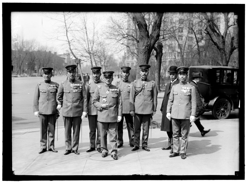 JAPAN- OFFICIALS, NOTABLES. GROUP OF OFFICERS- MAJ. KISBURA ANDO; COL TOYIHIKO YOSHIDA; MAJ. SHIRO FUKUI; LT. GEN. KUNASCHICHI; CAPT. MOTANGO SUZIKI; COL. MIZUMACHI; MIKI MOTEGI; CAPT. LCCN2016868983
