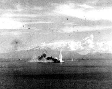 Japanese battleship Musashi is hit during attacks in the Sibuyan Sea, 24 October 1944 (80-G-281766)