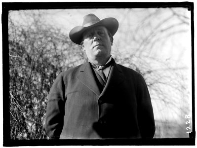 JAMES, OLLIE M. REP. FROM KENTUCKY, 1903-1913; SENATOR, 1913-1918 LCCN2016863749