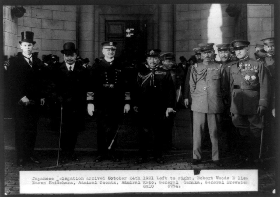 Japanese Delegation arrived October 24th, 1921-Left to right- Robert Woods Bliss, Baron Shiushara, Admiral Coontz, Admiral Kato, General Tanaka, General Brewster LCCN96509185
