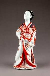 Japansk porslinsfigur från 1800, föreställande hovdam - Hallwylska museet - 96055