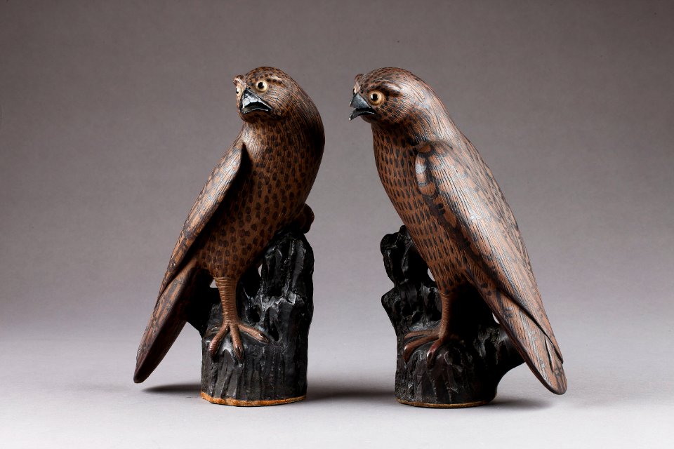 Japanska falkar gjorda i stengods på 1800-talet - Hallwylska museet - 96066