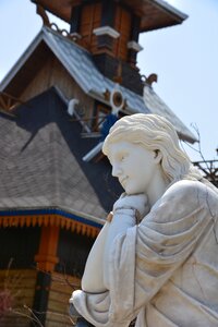 Harbin volga manor sculpture