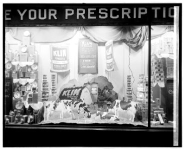 Jas. L. Owens & Sons, window LCCN2016824086