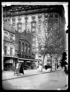 Jas. Y. Davis bldg., (12 & Pa. Ave., Washington, D.C.) LCCN2016851743