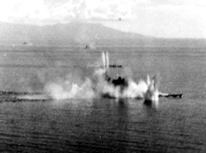 Japanese battleship Musashi under attack in the Sibuyan Sea, 24 October 1944 (80-G-281764)