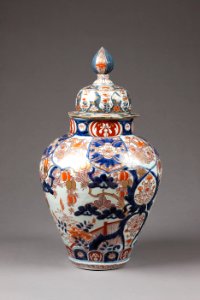 Japansk urna från cirka 1700 - Hallwylska museet - 96143
