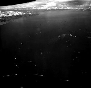 Japanese fleet underway during the Battle of the Sibuyan Sea, 24 October 1944 (80-G-474993)