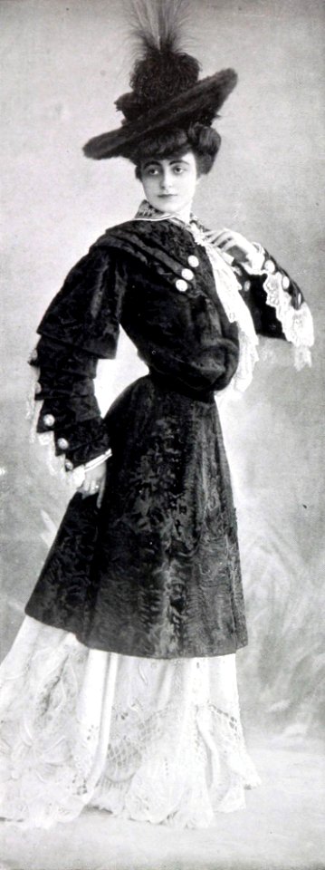 Jaquette de style en breitschwanz par Redfern 1904 cropped