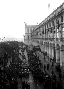 JBN001453 - Greve dos eléctricos, manifestação na praça do Comércio