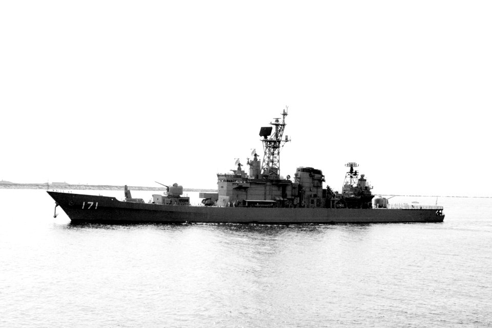JDS Hatakaze (DD-171) at San Diego