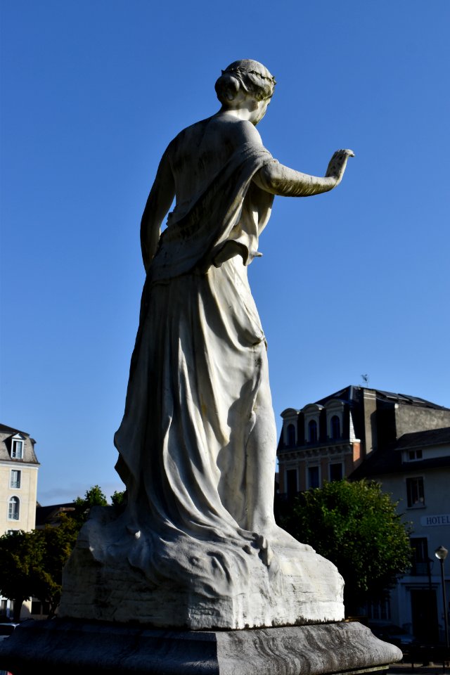 Jean Escoula - La Muse Bagnéraise 05