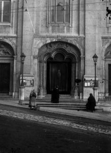 JBN000971 - Igreja da Madalena, portal manuelino da fachada principal