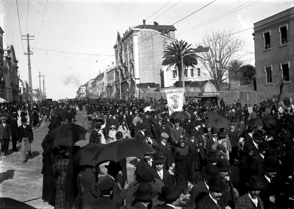 JBN001456 - A homenagem a Teófilo Braga, o cortejo