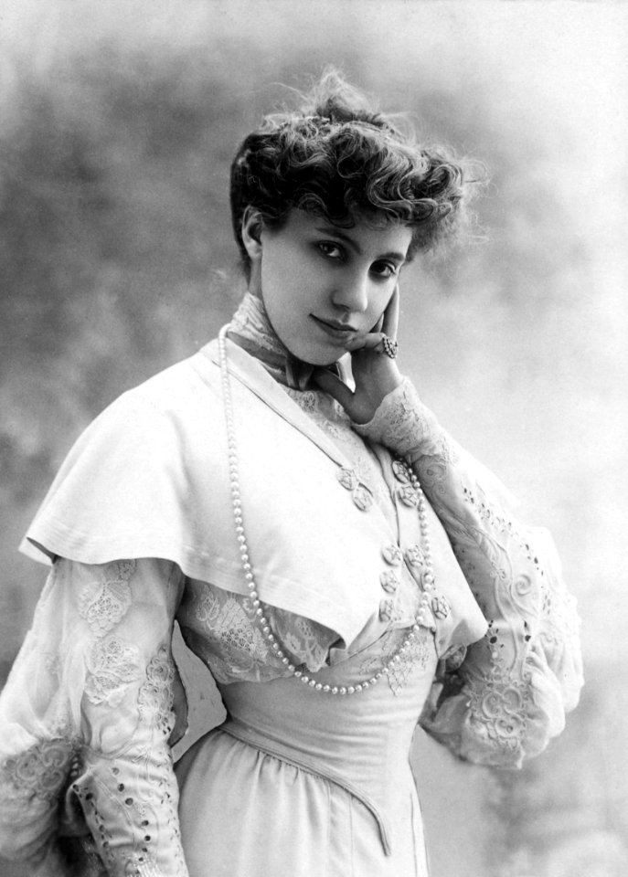 Jeanne Rolly, par Jean Reutlinger, btv1b8596909g-p036, BW