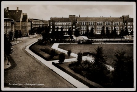 Javaplantsoen met links de Boetonstraat. Uitgave J. Sleding, Amsterdam, Afb PRKBB00347000002