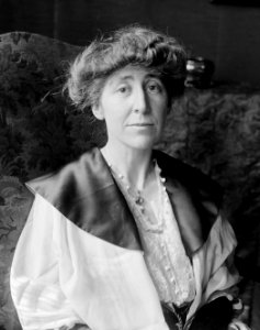 Jeannette Rankin, Bain News Service, facing front - crop