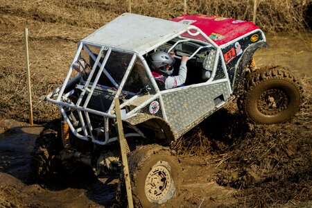 Cross-country performance engine