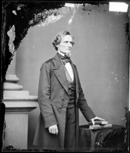 Jefferson Davis - NARA - 528293