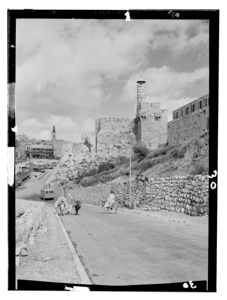 Jerusalem (El-Kouds), approach to the city. Citadel of Zion LOC matpc.12302