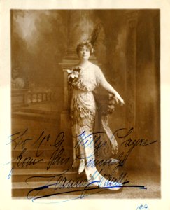 Jeanne Jomelli, stage, vaudeville, and opera singer (SAYRE 4502)