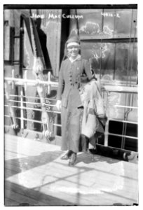Jean MacCullum LCCN2014702904