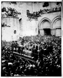 Jerusalem (El-Kouds). Ceremony of washing the Apostles' feet (Church of the Holy Sepulchre) LOC matpc.06566