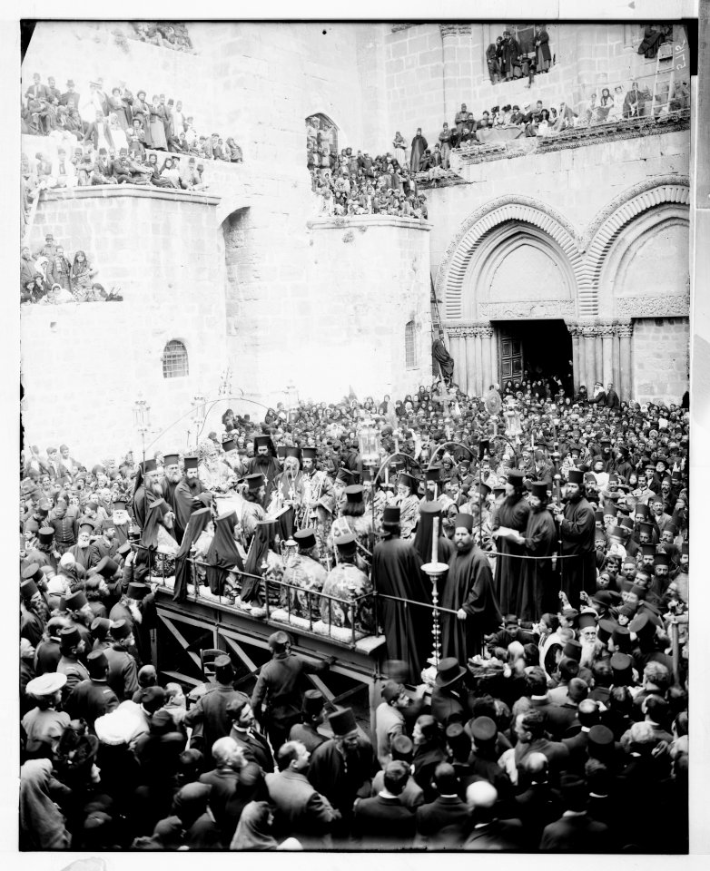 Jerusalem (El-Kouds). Ceremony of washing the Apostles' feet (Church of the Holy Sepulchre) LOC matpc.06567