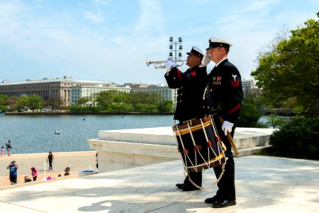 Jefferson Memorial (33981913886) photo