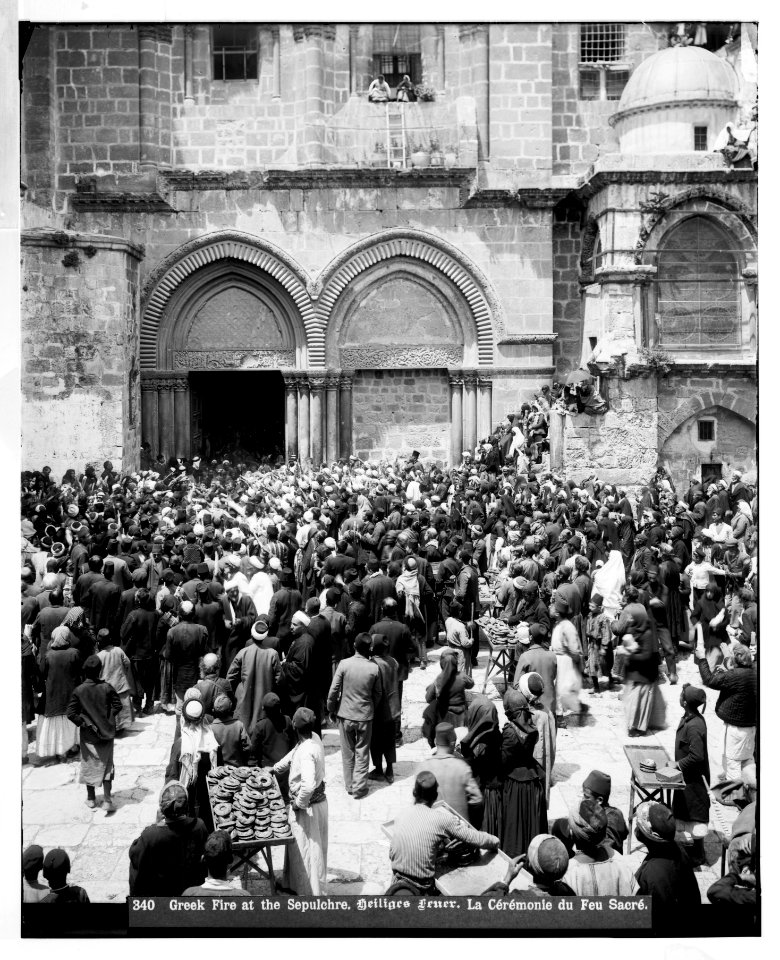 Jerusalem (El-Kouds). The 'Holy Fire' at Church of the Holy Sepulchre LOC matpc.06568