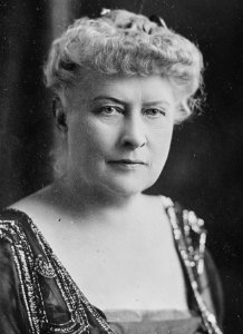 Jessie Jack Hooper (cropped)