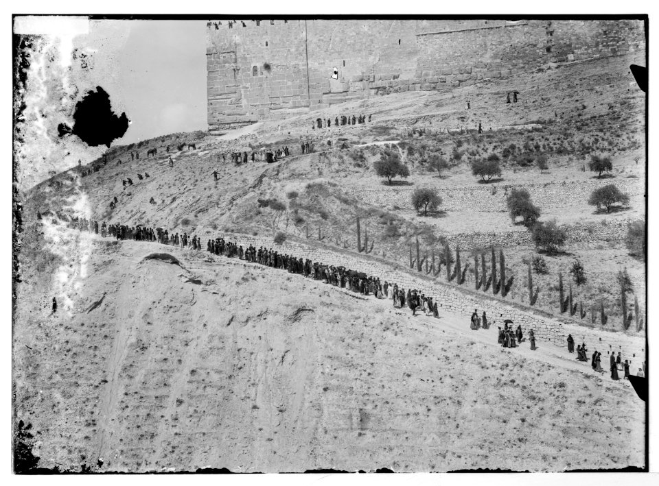 Jew. (i.e., Jewish) procession to Absalom's Pillar LOC matpc.06377