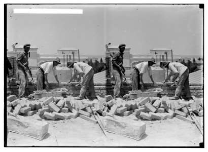 Jewish colonies and settlements. Tel Aviv. Constructing a brick-building LOC matpc.05828