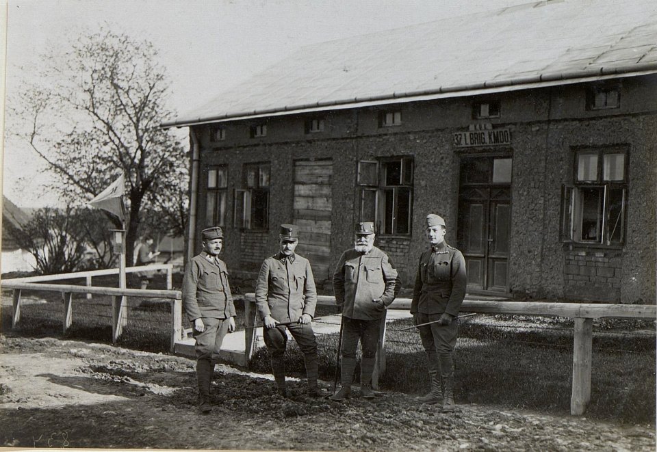 Jezierna, Stab der 37. Infanteriebrigade (BildID 15441439)
