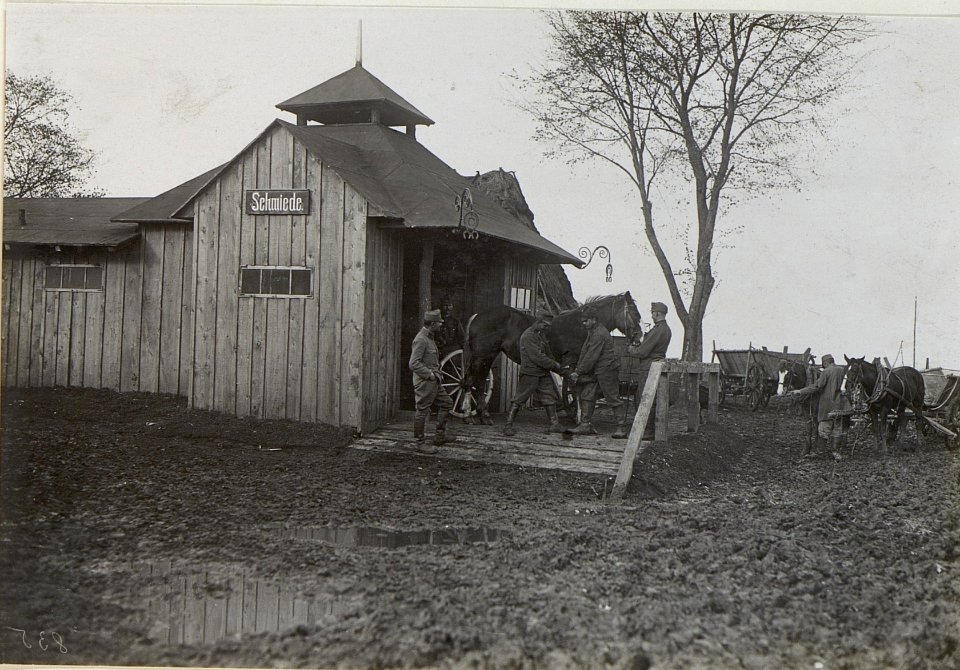 Jezierna, Gefechtstrain des Infanterieregimentes 35 (Schmiede) (BildID 15441446)