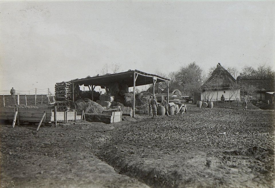 Jezierna, Nachschub, Wirtschaftshof (BildID 15441481)