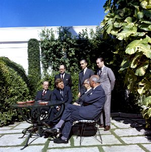 JFK - Meeting with Arturo Frondizi, President of Argentina, in Palm Beach 02 photo