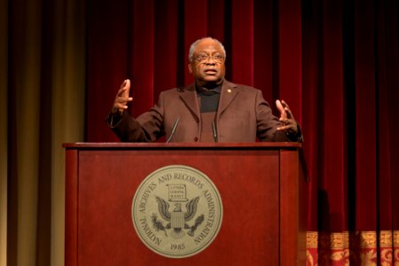 Jim Clyburn 20150210-01-009 (16021149734)