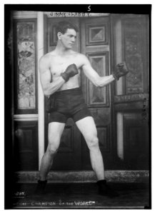 Jimmy Clabby. Boxing LCCN2014689126