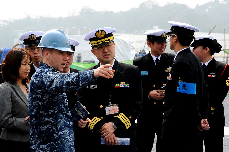 JMSDF members tour USS George Washington 150318-N-XO220-063