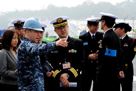 JMSDF members tour USS George Washington 150318-N-XO220-063