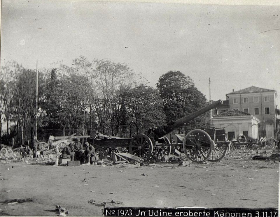 Jn Udine eroberte Kanonen 3.11.17. (BildID 15610638)